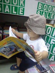 Gab at Booksale 3
