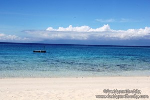 Malipano Island - Villa Beach