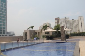 Suite 32K - Pool Area