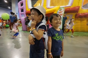 Jollitown - Gab and Rio Wacky